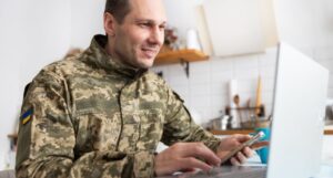 Does Amazon offer a military discount